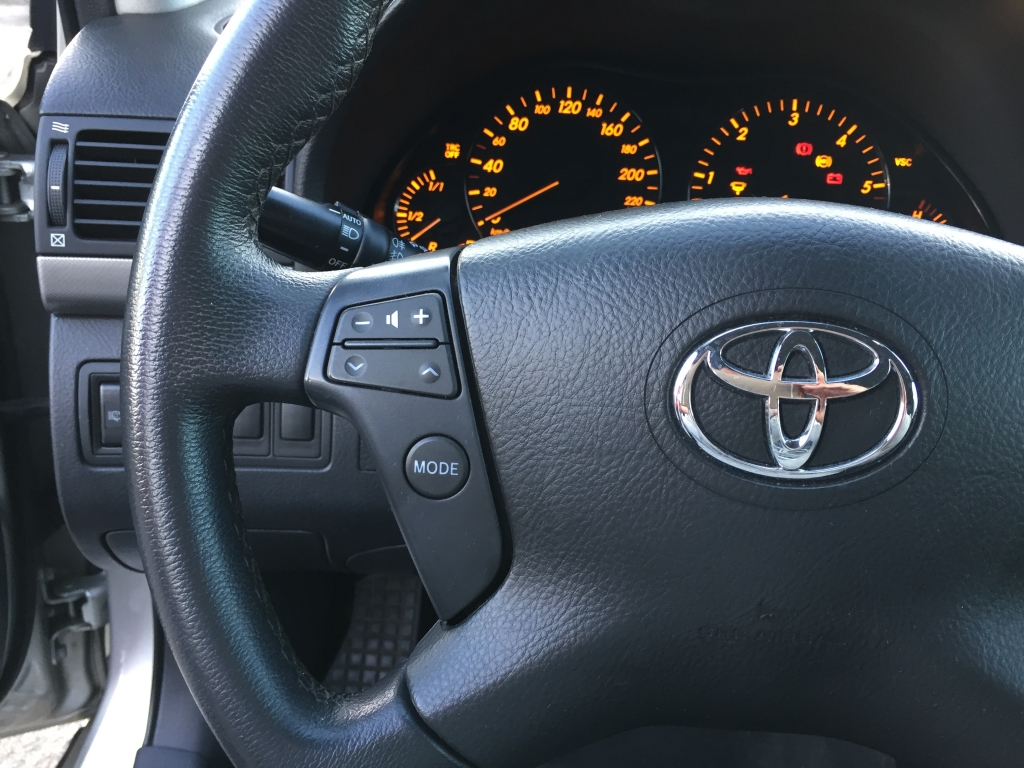 TOYOTA AVENSIS 2.0 D4D 126CV