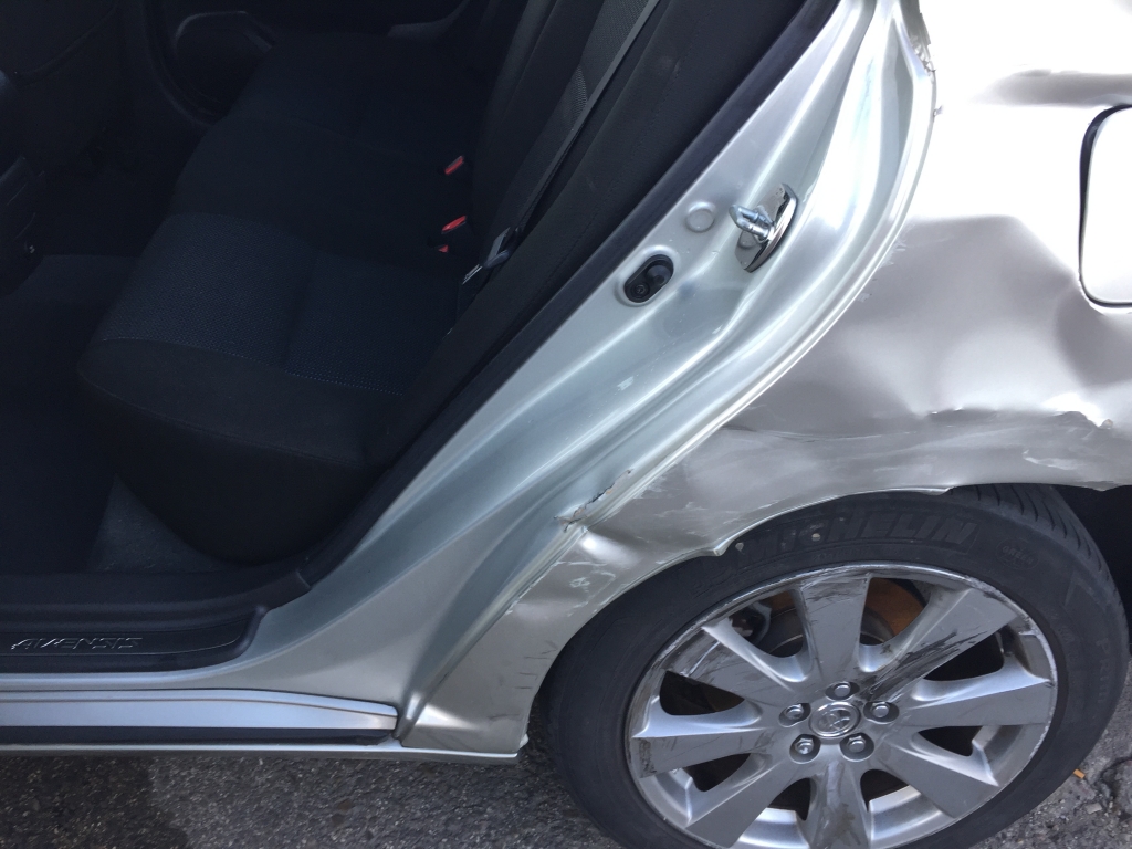 TOYOTA AVENSIS 2.0 D4D 126CV
