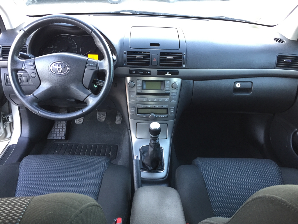 TOYOTA AVENSIS 2.0 D4D 126CV