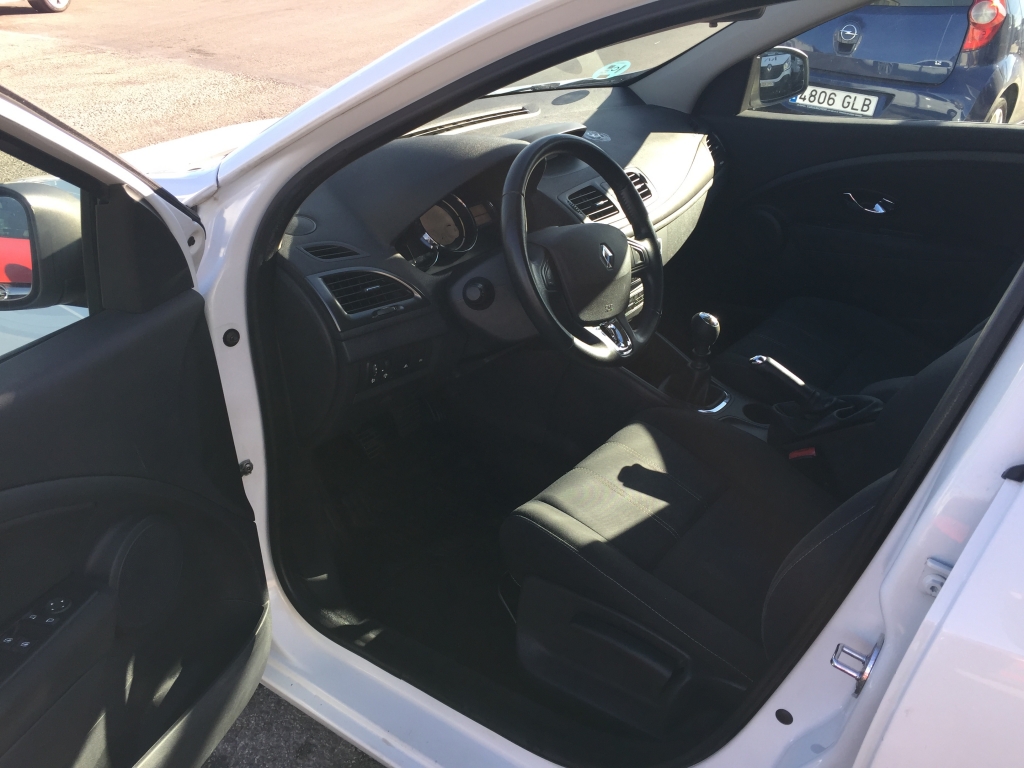 RENAULT MEGANE 1.2 INY 115CV