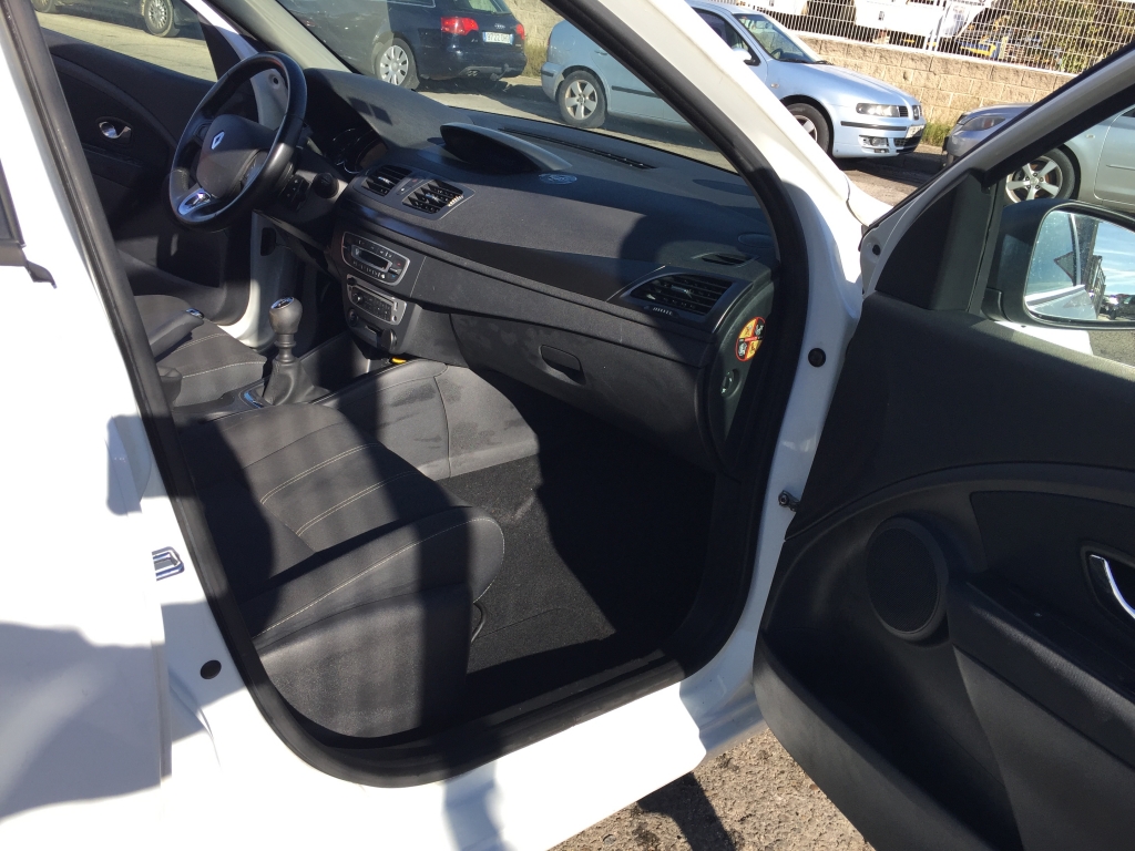 RENAULT MEGANE 1.2 INY 115CV