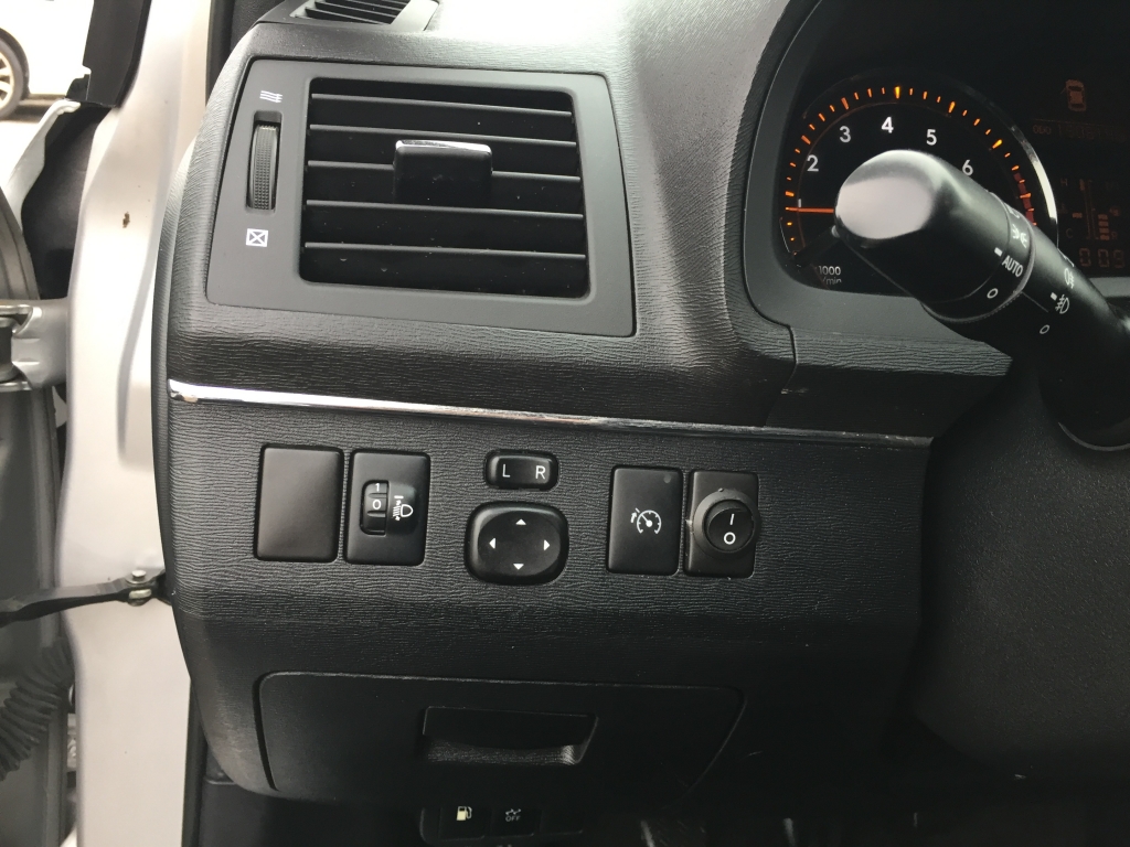 TOYOTA AVENSIS 1.6 INY 132CV