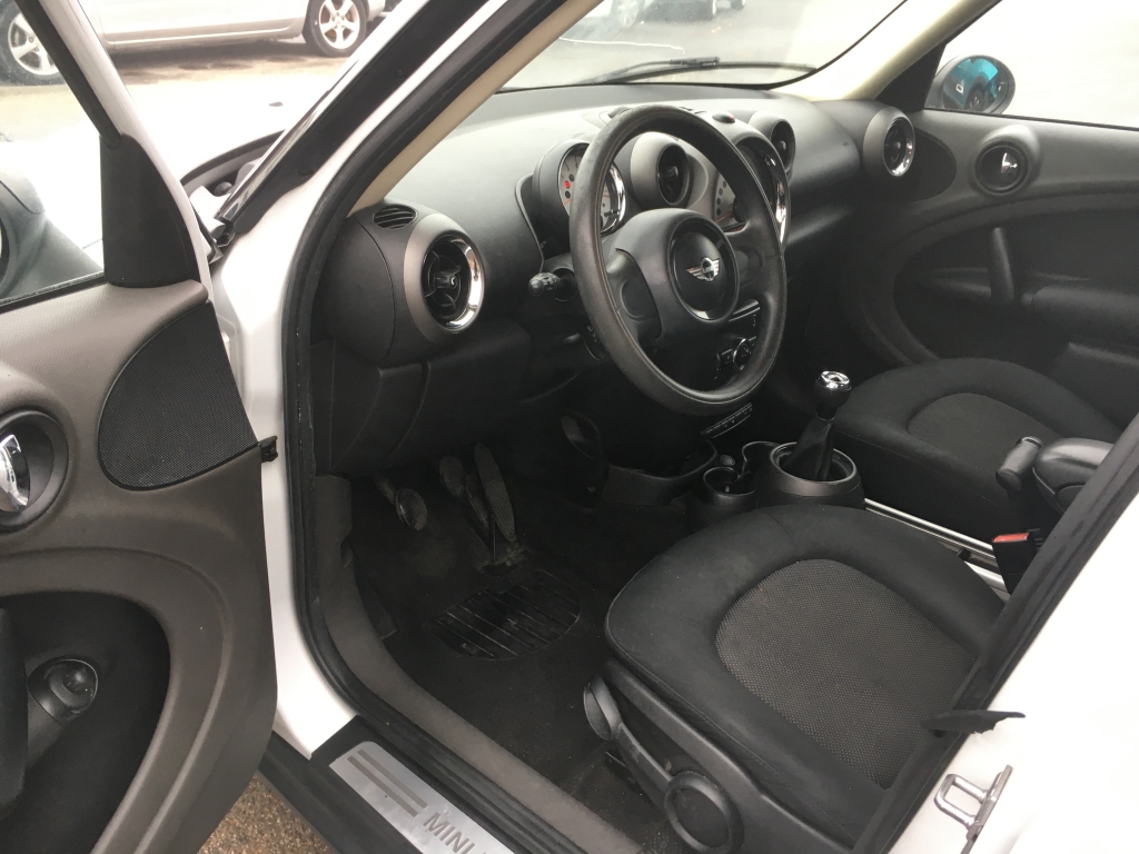 MINI ONE COUNTRYM 1.6 D 90CV