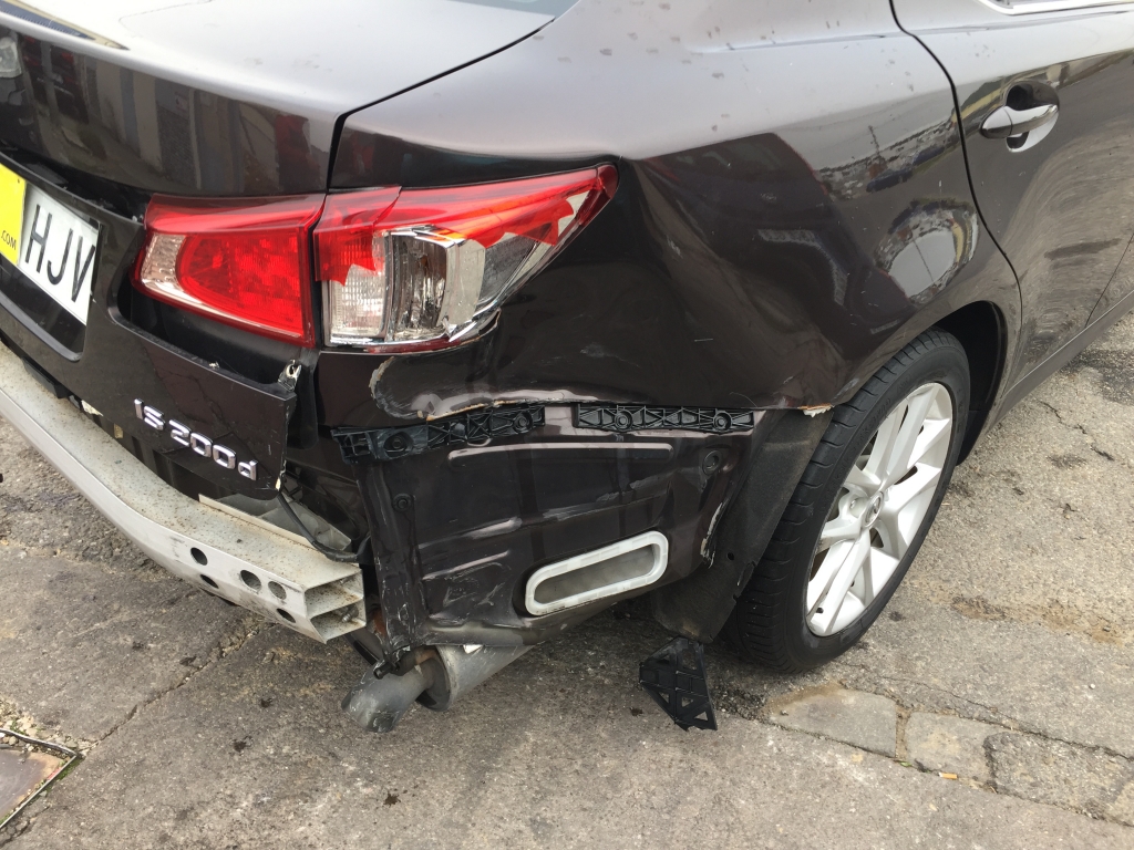 LEXUS IS-200 2.2 D 150CV