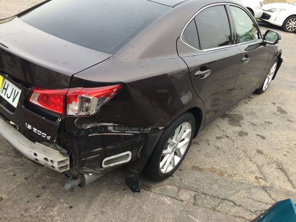 LEXUS IS-200 2.2 D 150CV