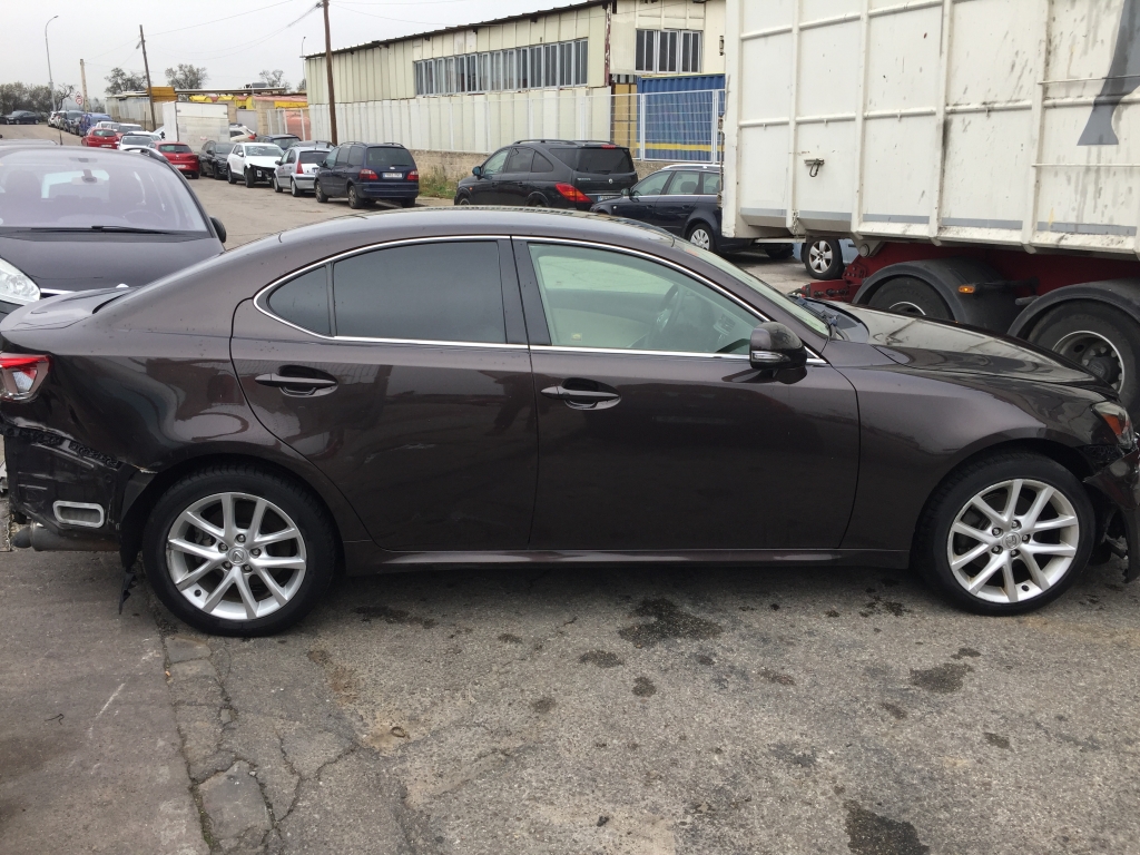LEXUS IS-200 2.2 D 150CV