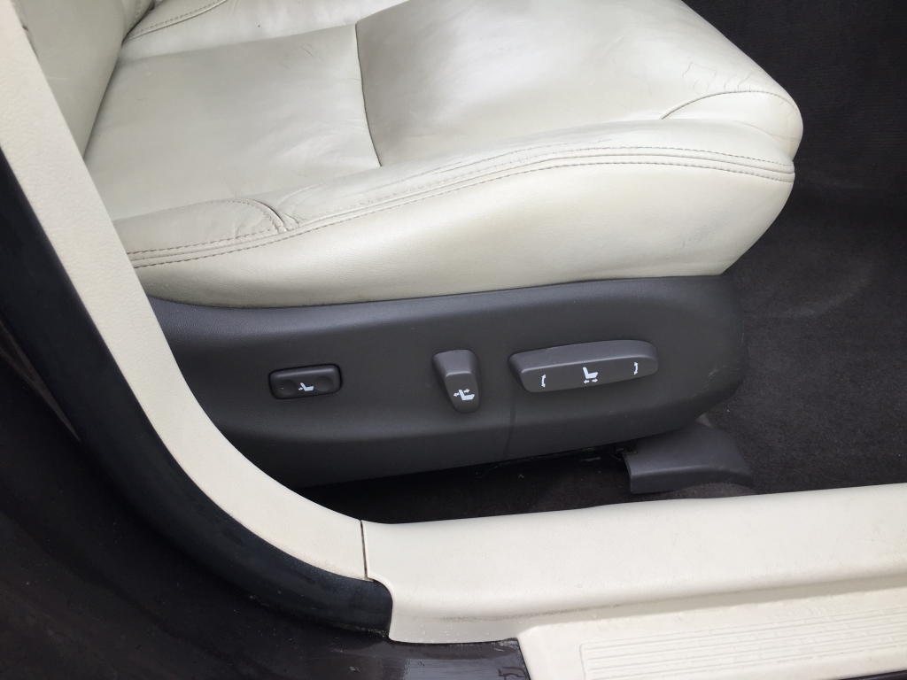 LEXUS IS-200 2.2 D 150CV