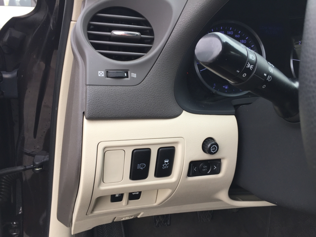 LEXUS IS-200 2.2 D 150CV
