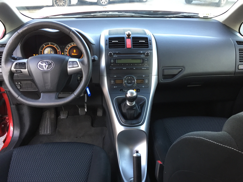 TOYOTA AURIS 1.4 D4D 90CV