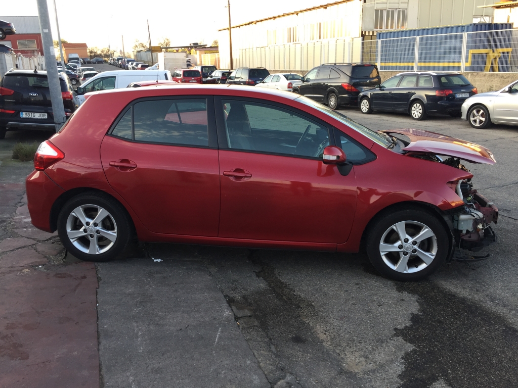 TOYOTA AURIS 1.4 D4D 90CV