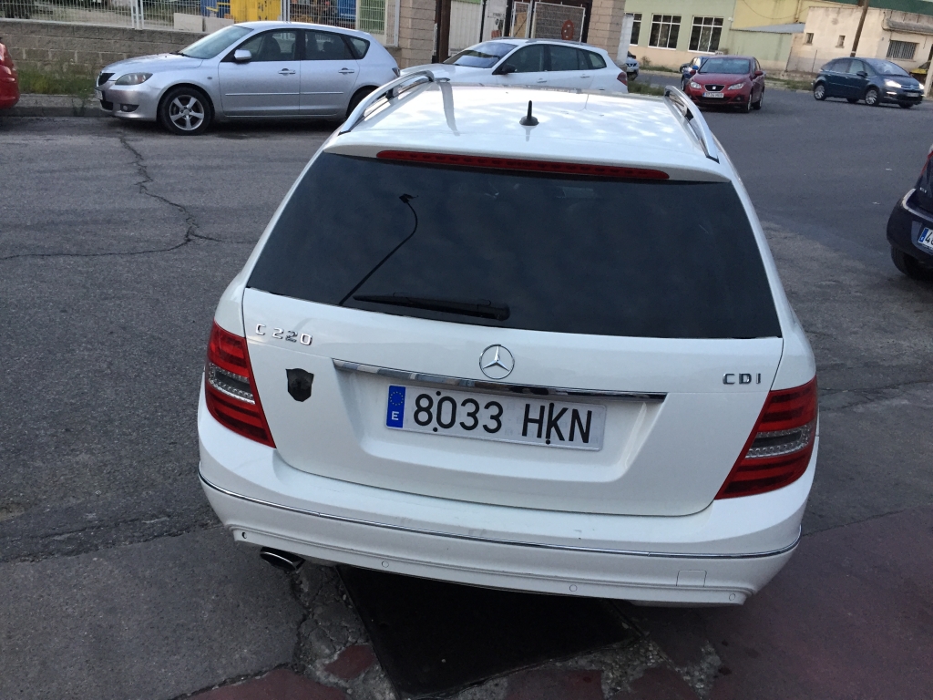MERCEDES BENZ C-2020D 2.2 CDI 170CV FAMILIAR