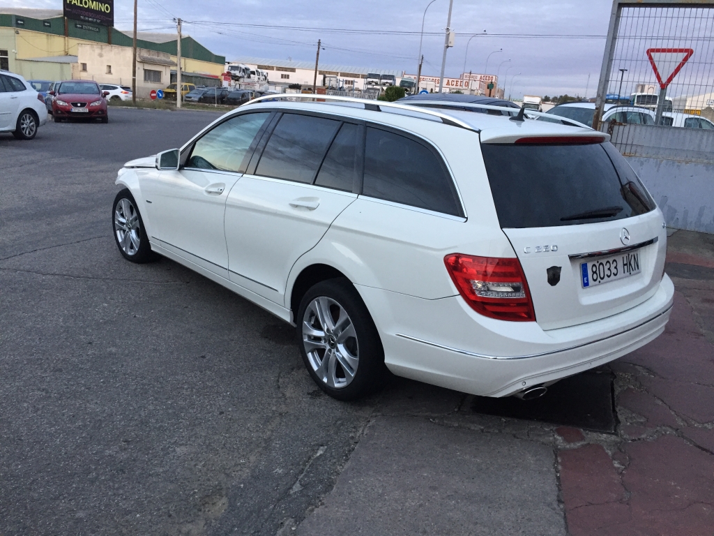MERCEDES BENZ C-2020D 2.2 CDI 170CV FAMILIAR