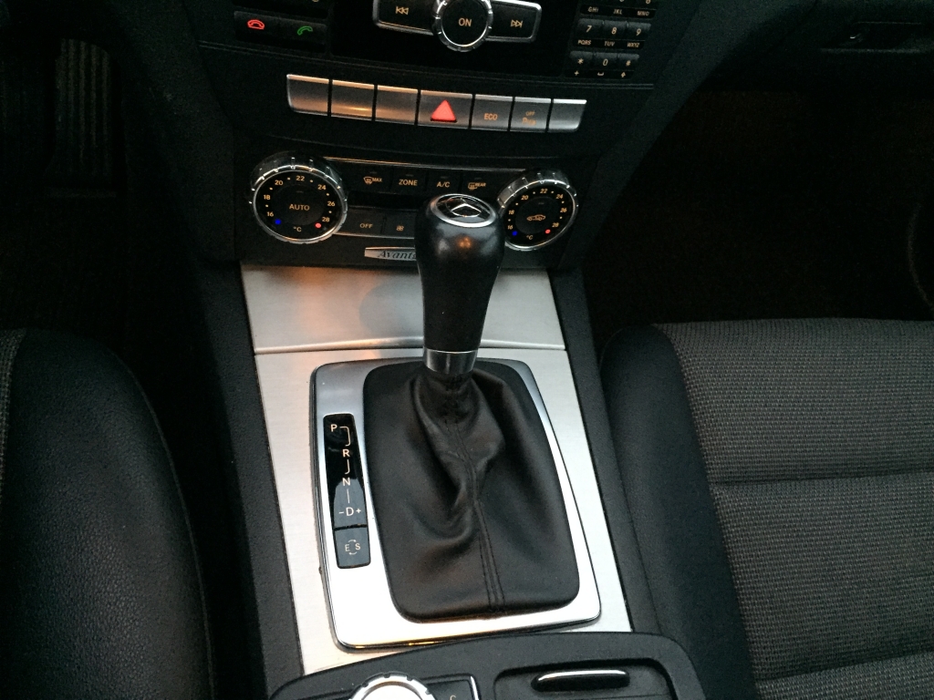 MERCEDES BENZ C-2020D 2.2 CDI 170CV FAMILIAR