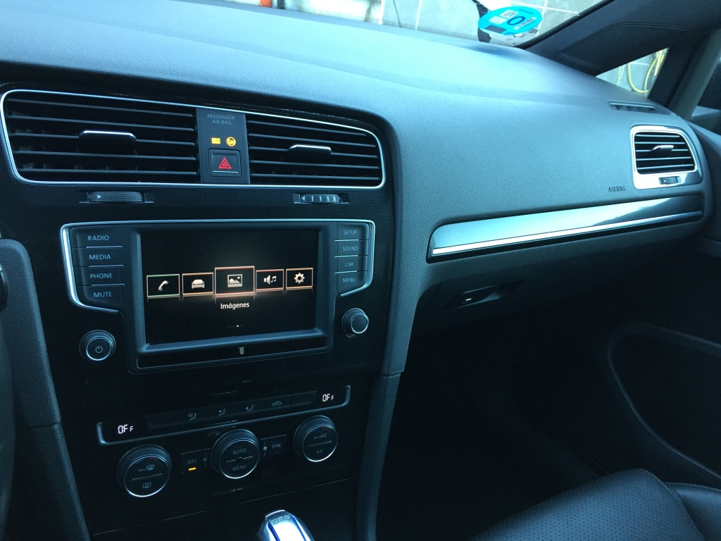VOLKSWAGEN GOLF VII GTE 1.4 HIBRIDO ENCHUFABLE 204 CV 