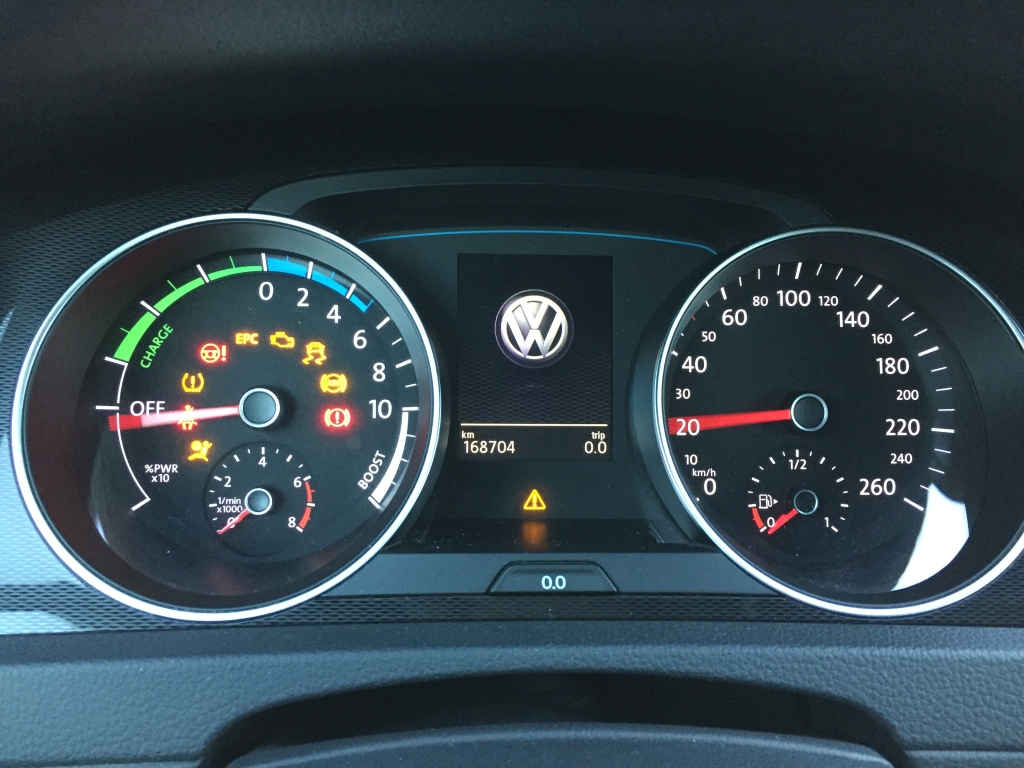 VOLKSWAGEN GOLF VII GTE 1.4 HIBRIDO ENCHUFABLE 204 CV 