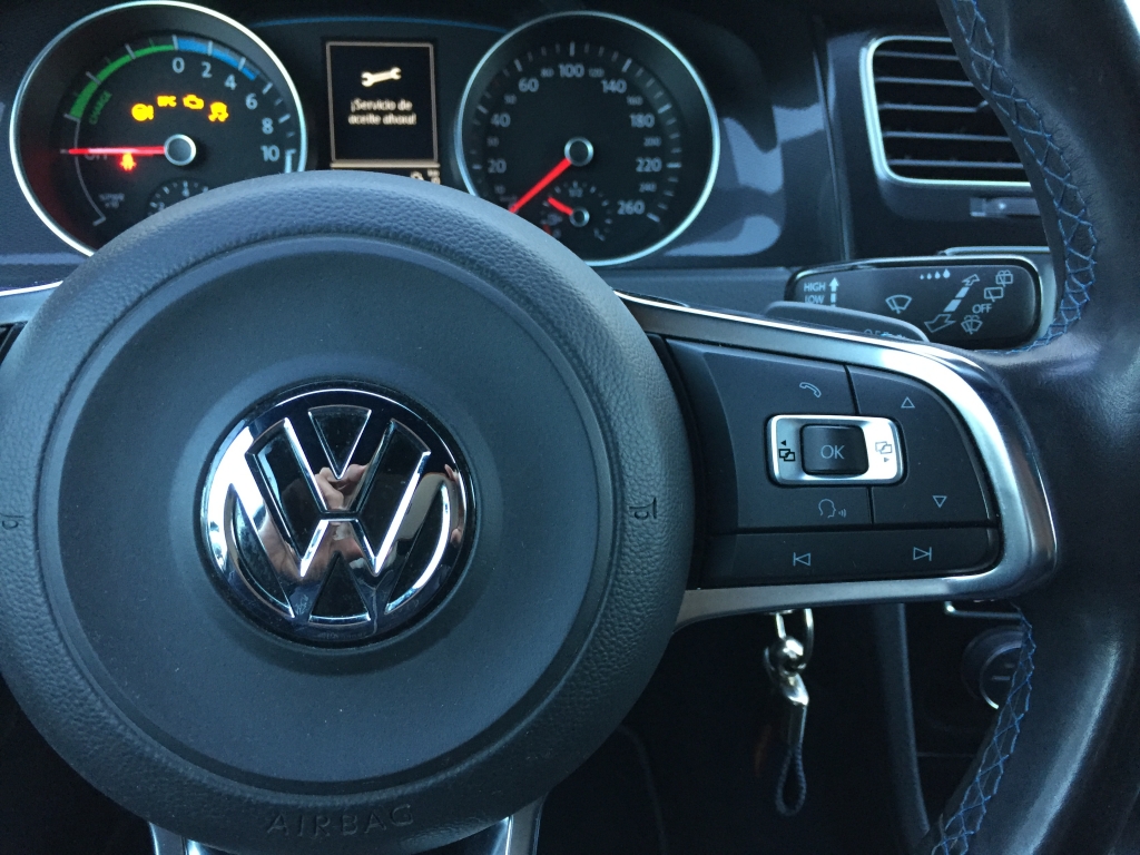 VOLKSWAGEN GOLF VII GTE 1.4 HIBRIDO ENCHUFABLE 204 CV 