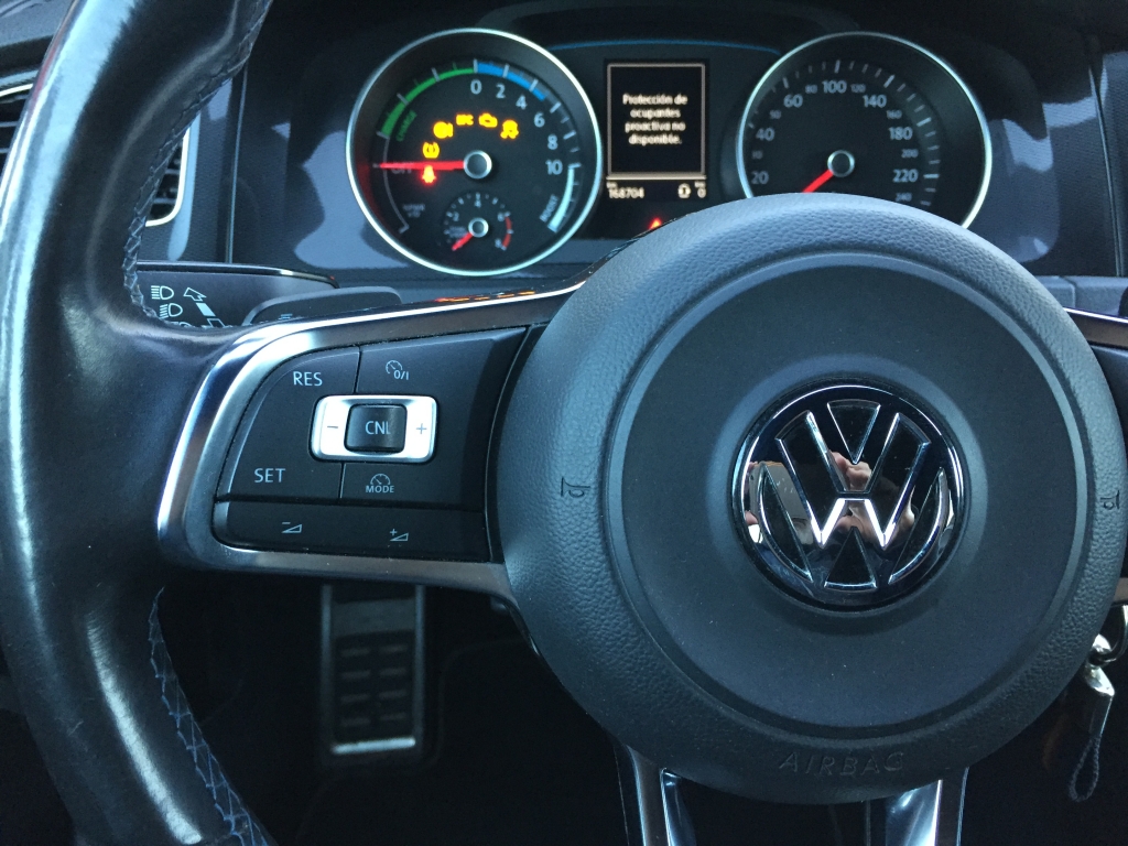 VOLKSWAGEN GOLF VII GTE 1.4 HIBRIDO ENCHUFABLE 204 CV 