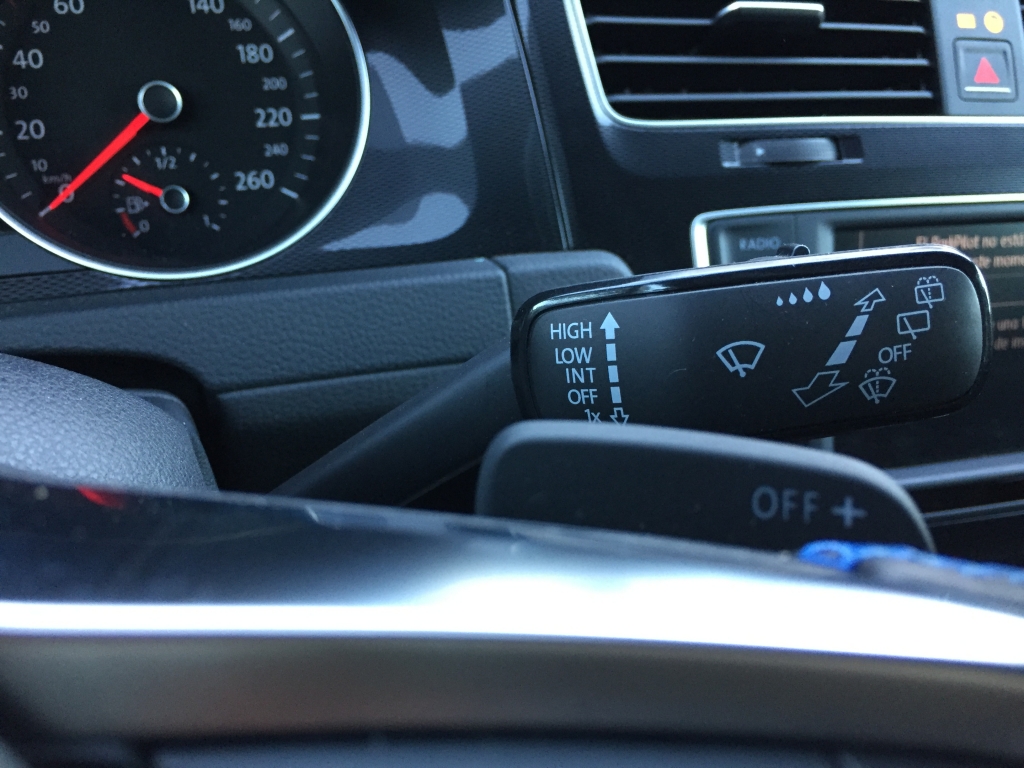 VOLKSWAGEN GOLF VII GTE 1.4 HIBRIDO ENCHUFABLE 204 CV 