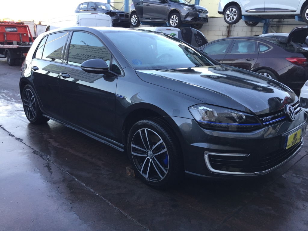 VOLKSWAGEN GOLF VII GTE 1.4 HIBRIDO ENCHUFABLE 204 CV 