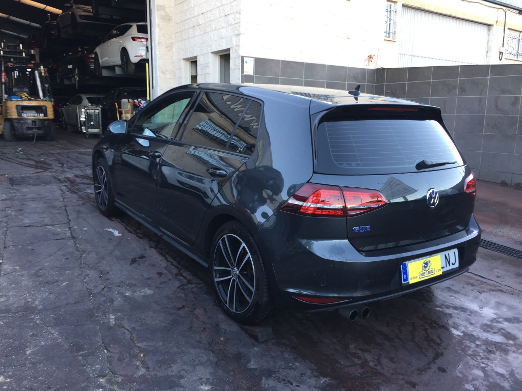 VOLKSWAGEN GOLF VII GTE 1.4 HIBRIDO ENCHUFABLE 204 CV 