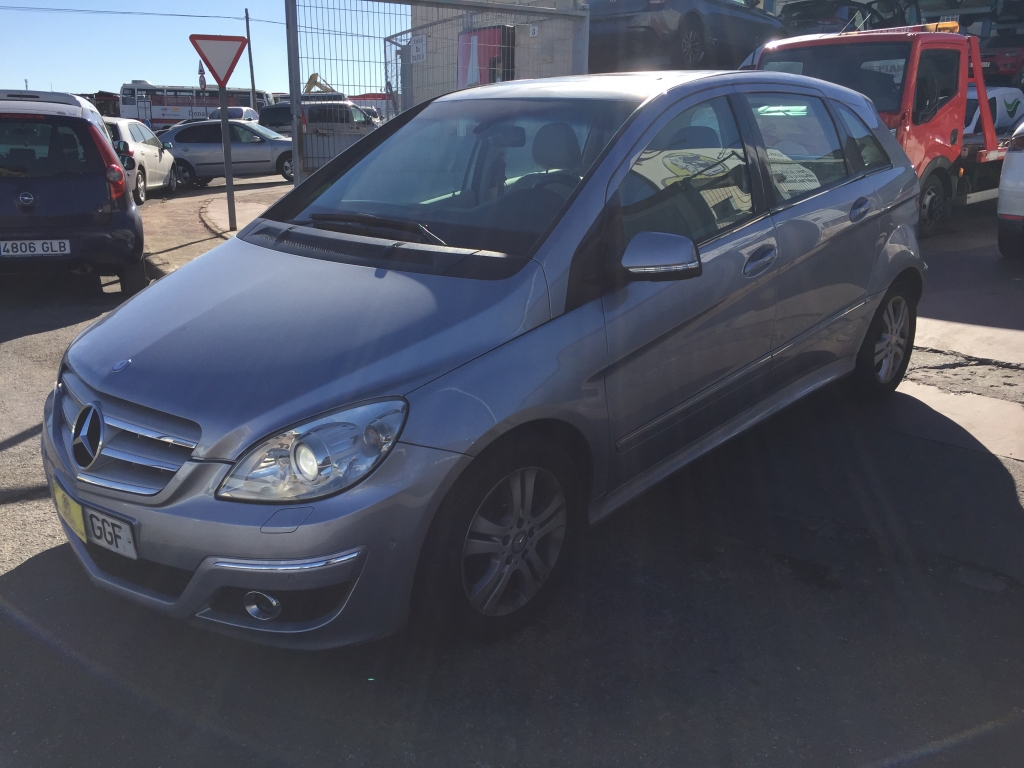 MERCEDES BENZ CLASE B 200 2.0 CDI 140CV AUT