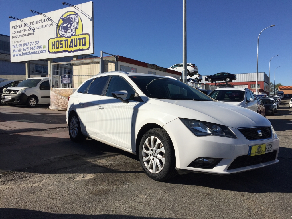 SEAT LEON ST 2.0 TDI 150CV SEAT LEON ST 2.0 TDI 150CV