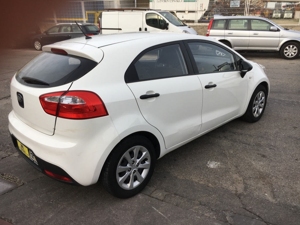 KIA RIO 1.2 INY 85CV