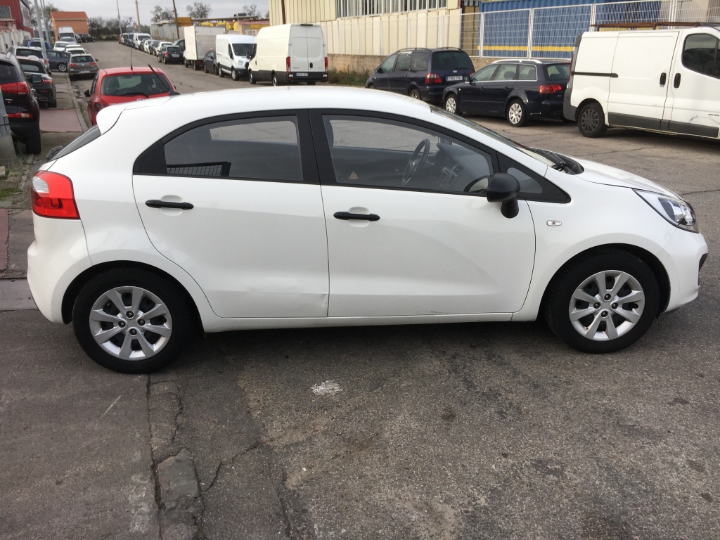 KIA RIO 1.2 INY 85CV