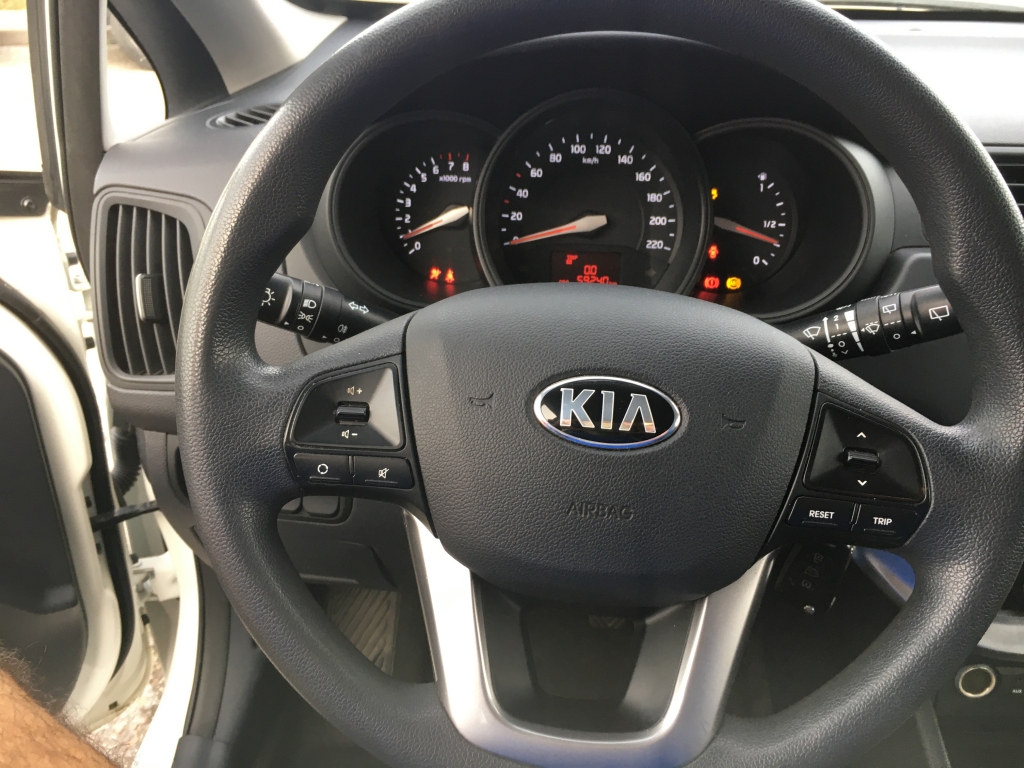 KIA RIO 1.2 INY 85CV
