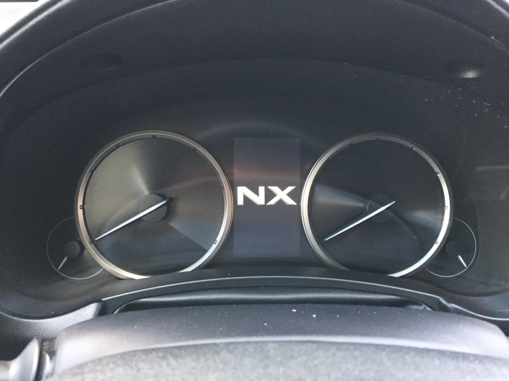 LEXUS NX-300 H 2.5 HIBRIDO 155CV