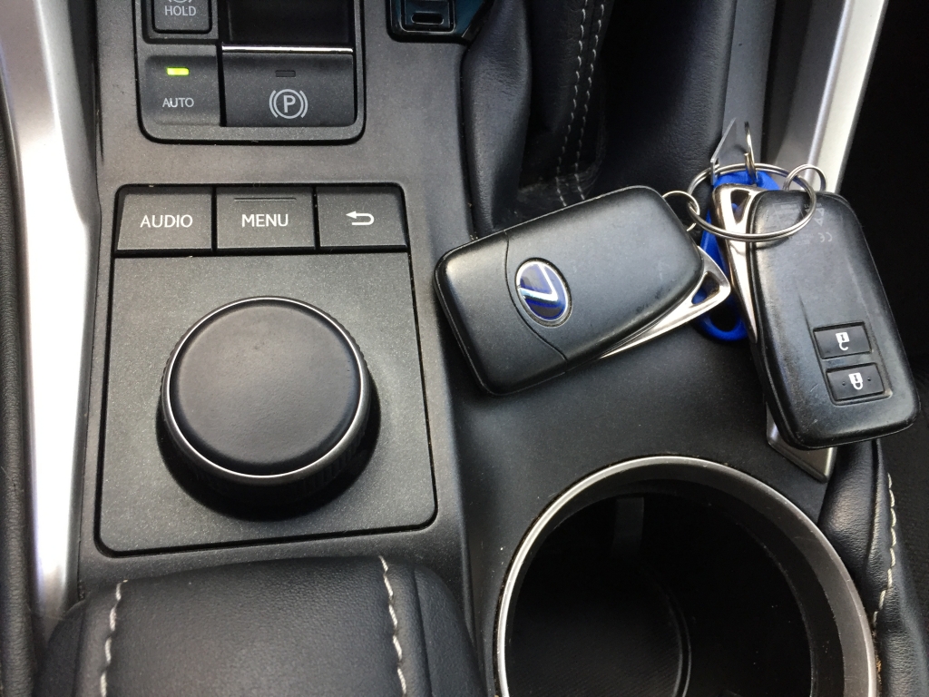 LEXUS NX-300 H 2.5 HIBRIDO 155CV