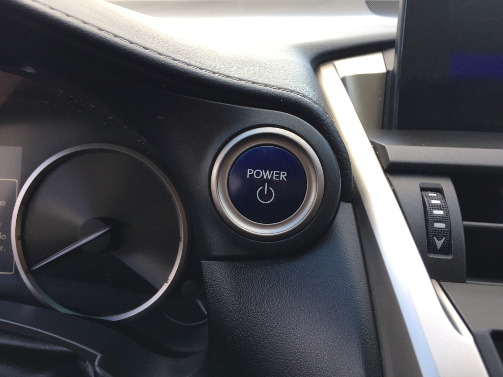 LEXUS NX-300 H 2.5 HIBRIDO 155CV