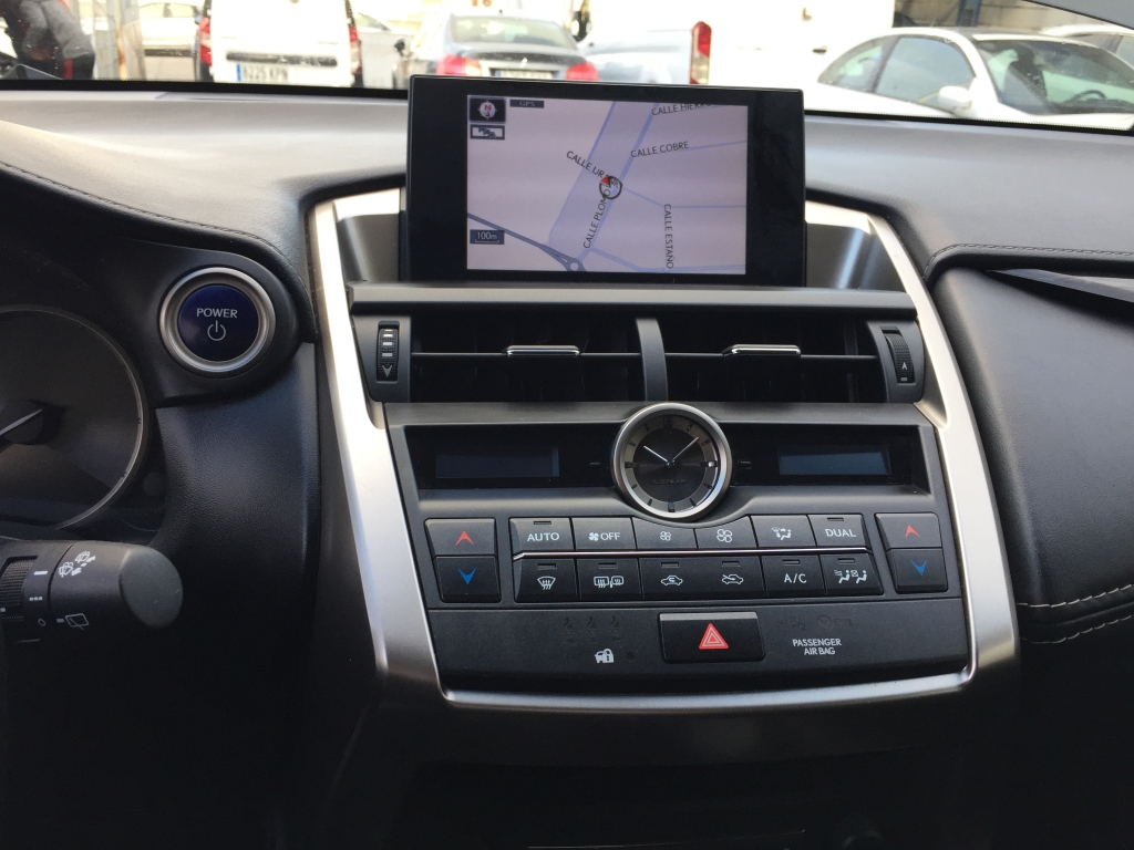 LEXUS NX-300 H 2.5 HIBRIDO 155CV