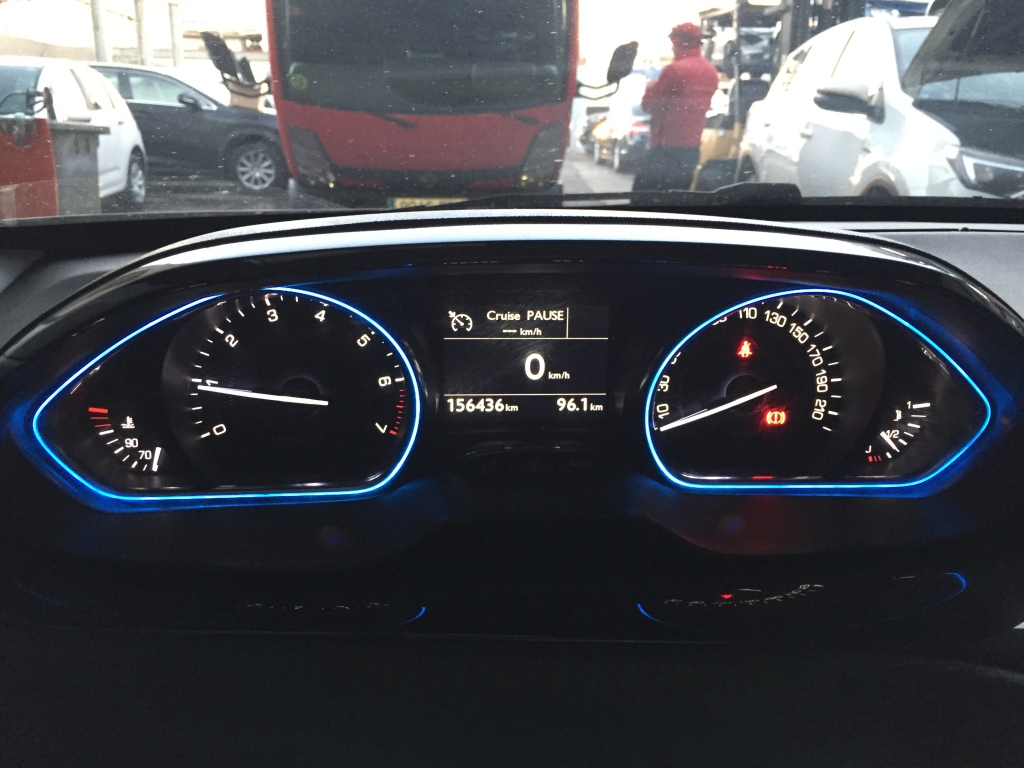 PEUGEOT 2008 1.2 INY 112CV