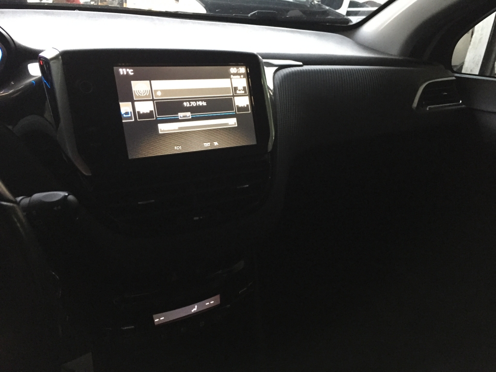PEUGEOT 2008 1.2 INY 112CV