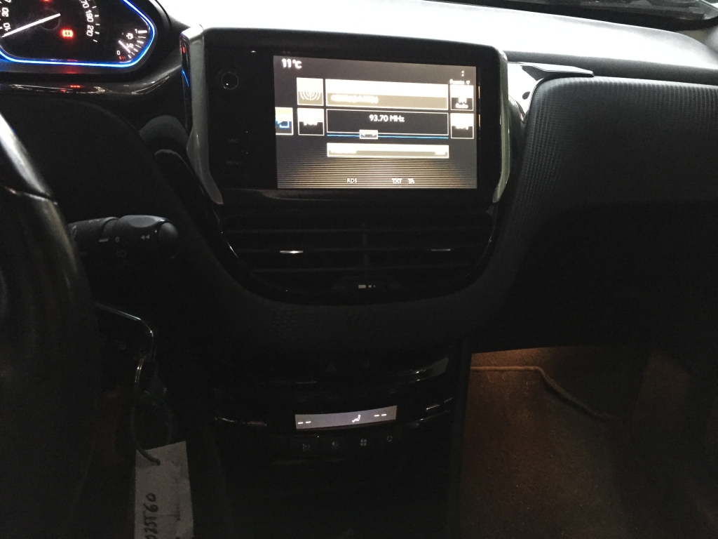 PEUGEOT 2008 1.2 INY 112CV
