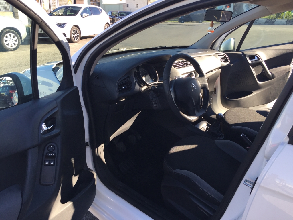 CITROEN C-3 1.4 INY 73CV