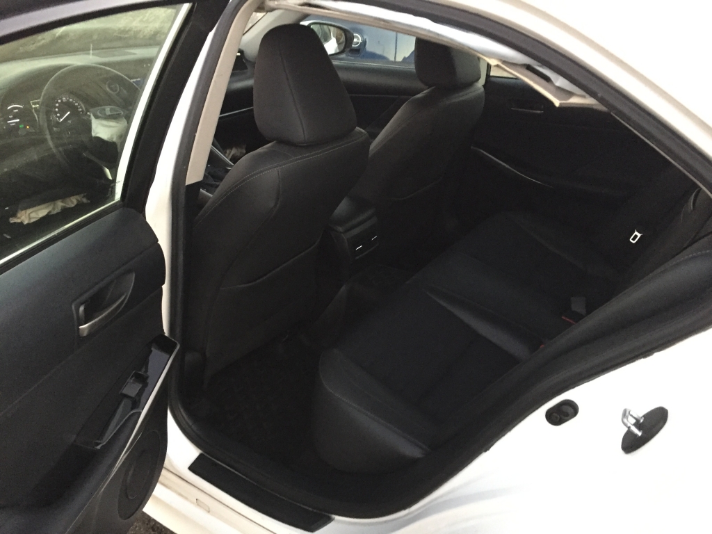 LEXUS IS300H 2.5 HIBRIDO 180CV AUT