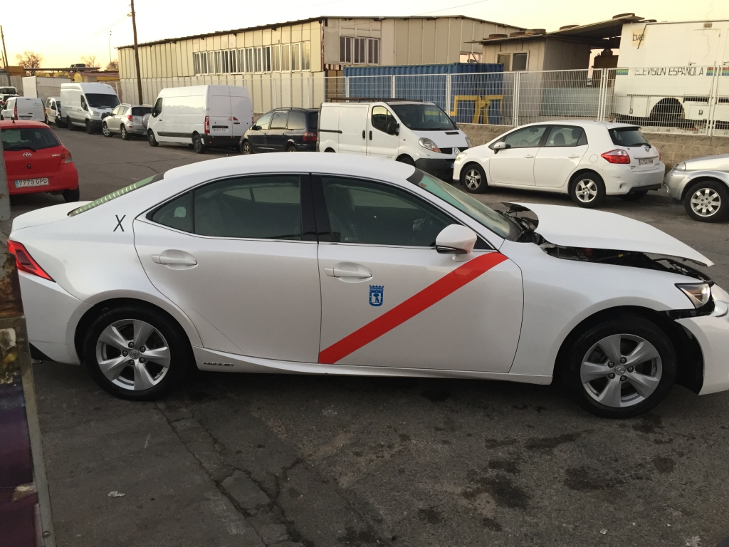 LEXUS IS300H 2.5 HIBRIDO 180CV AUT