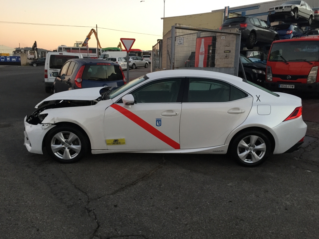 LEXUS IS300H 2.5 HIBRIDO 180CV AUT