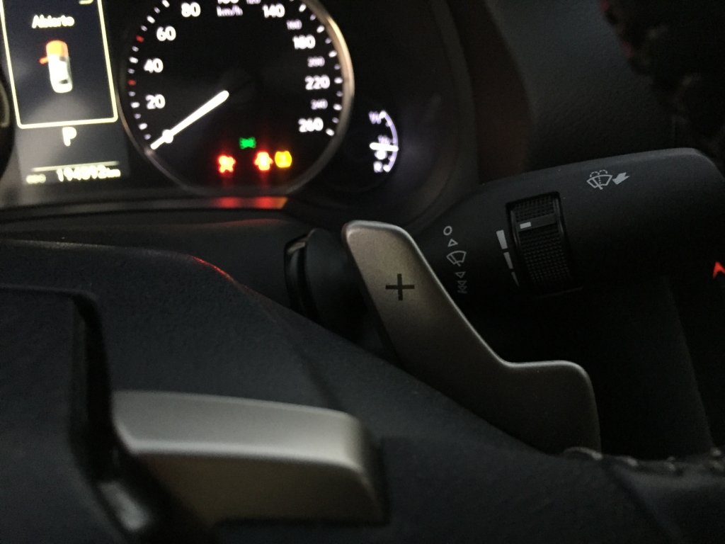 LEXUS IS300H 2.5 HIBRIDO 180CV AUT