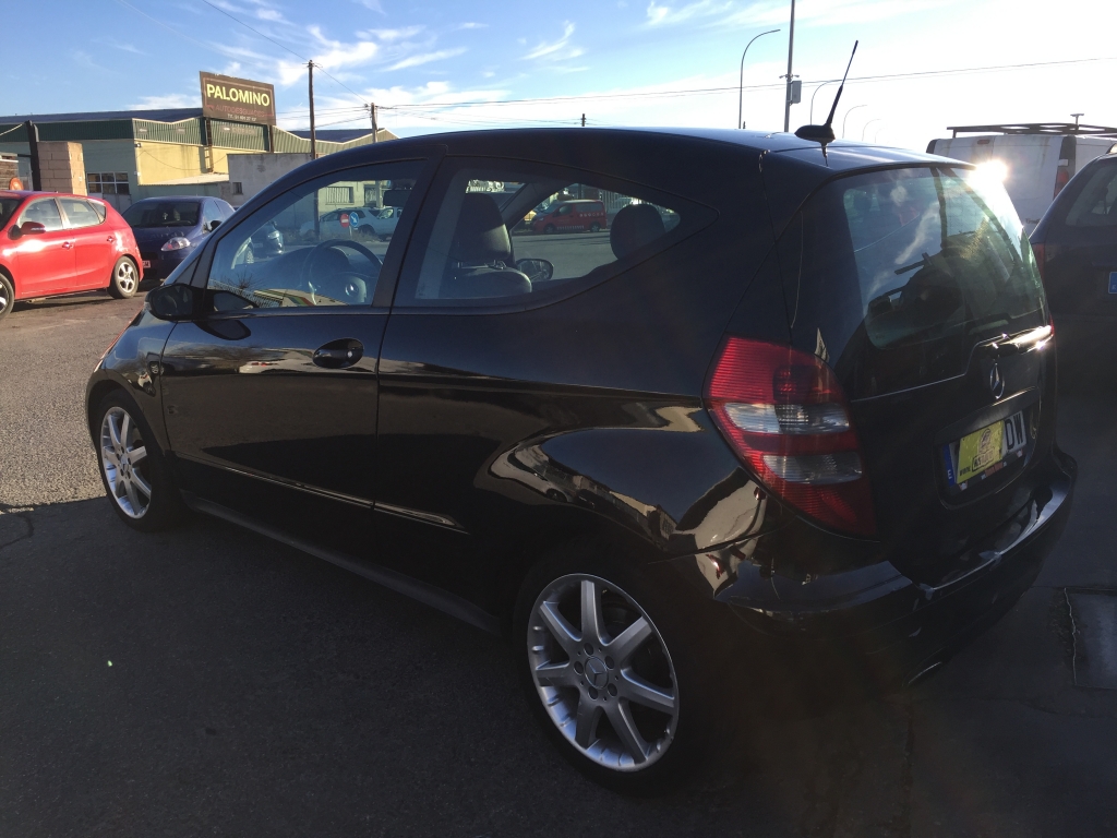 MERCEDES BENZ CLASE A 180 CDI 2.0 110CV