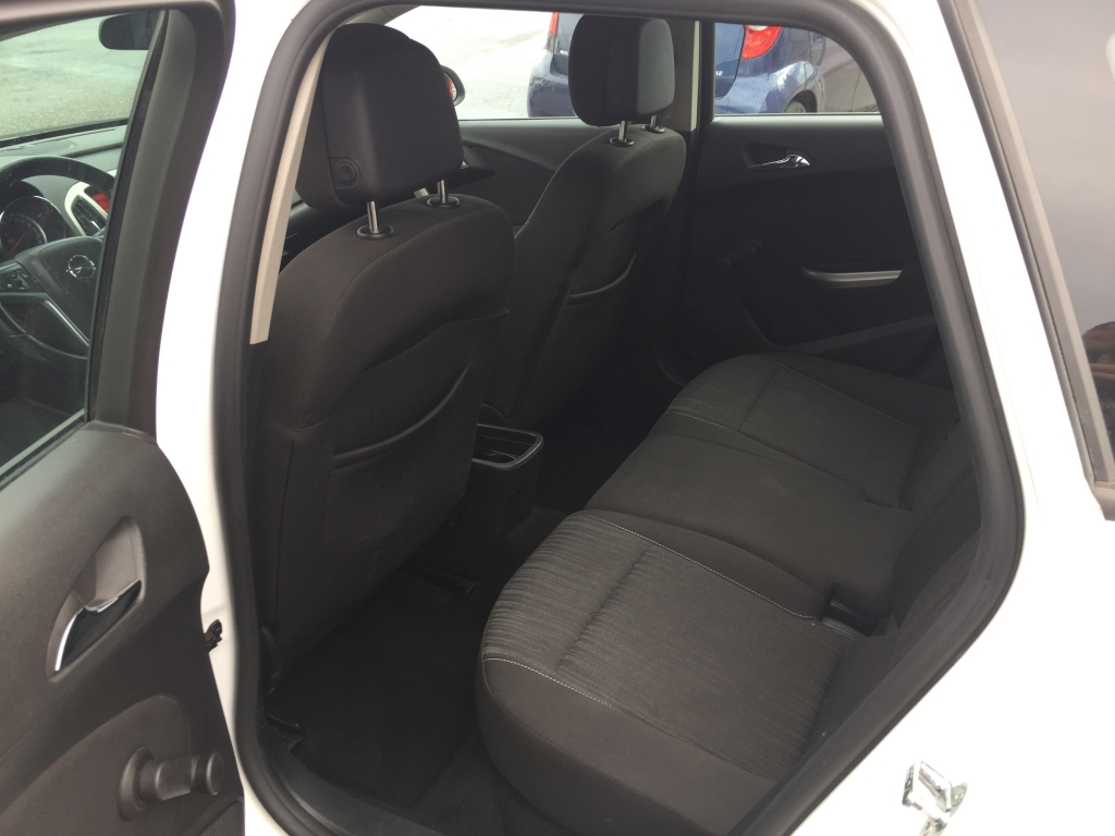 OPEL ASTRA SPORT TOURER 1.7 CDTI 110CV