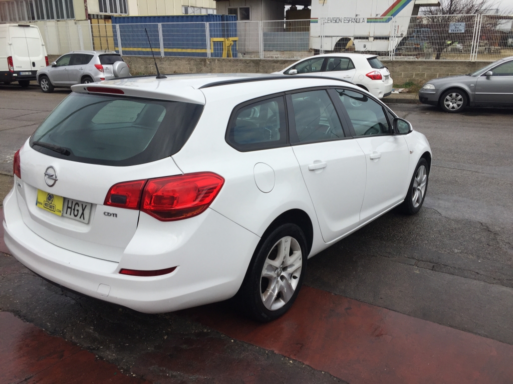 OPEL ASTRA SPORT TOURER 1.7 CDTI 110CV