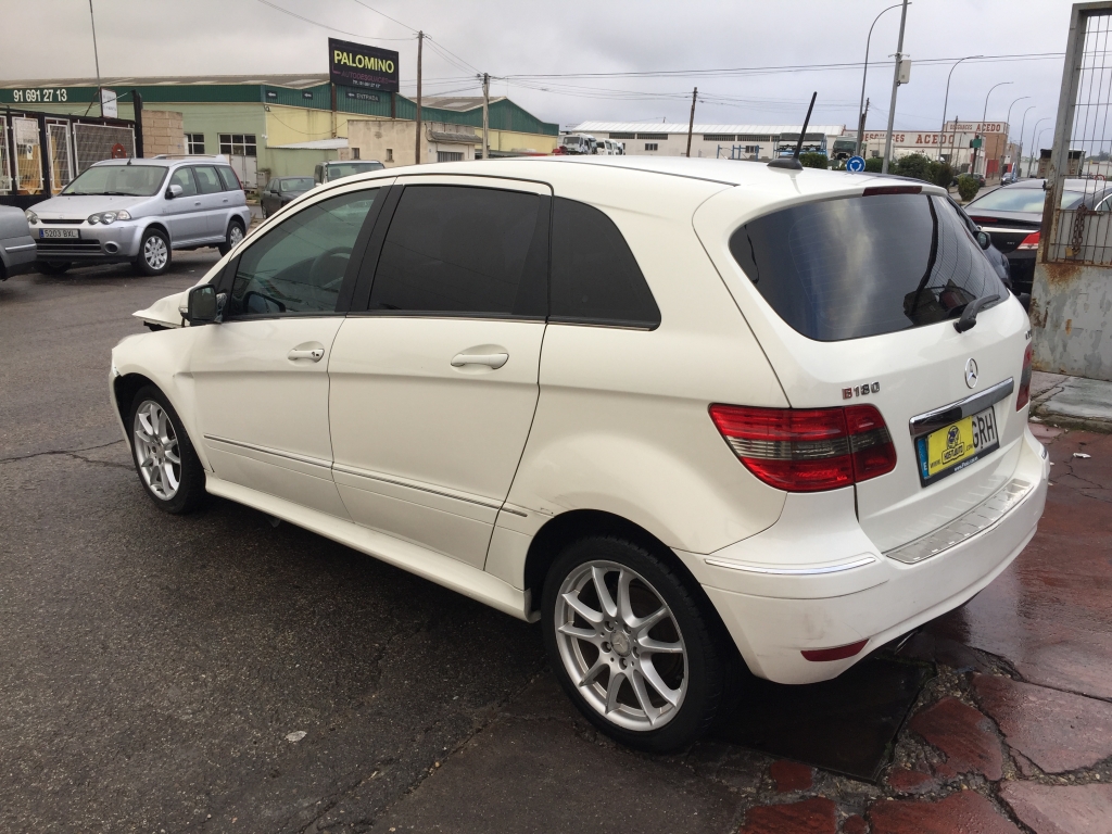 MERCEDES BENZ CLASE B-180 CDI 2.0 110CV