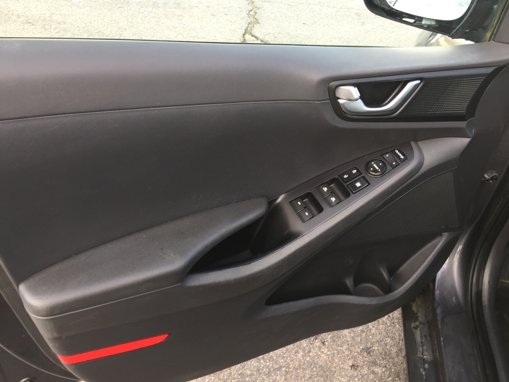 HYUNDAI IONIQ HIBRIDO 1.6 141CV