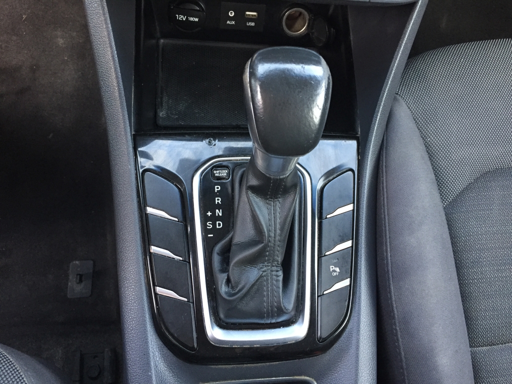 HYUNDAI IONIQ HIBRIDO 1.6 141CV