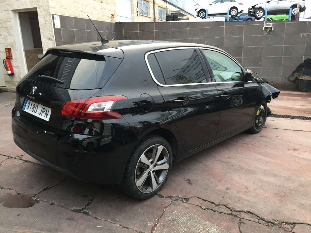PEUGEOT 308 2.0 HDI 150CV AUT
