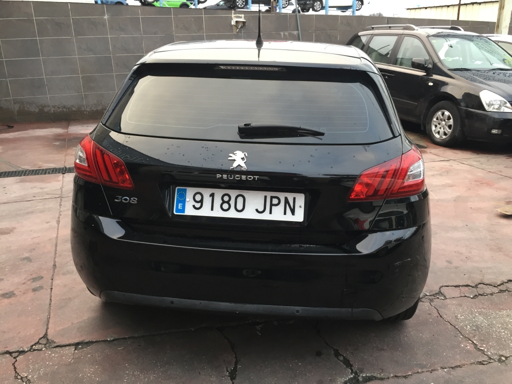 PEUGEOT 308 2.0 HDI 150CV AUT
