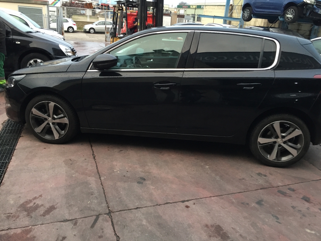 PEUGEOT 308 2.0 HDI 150CV AUT